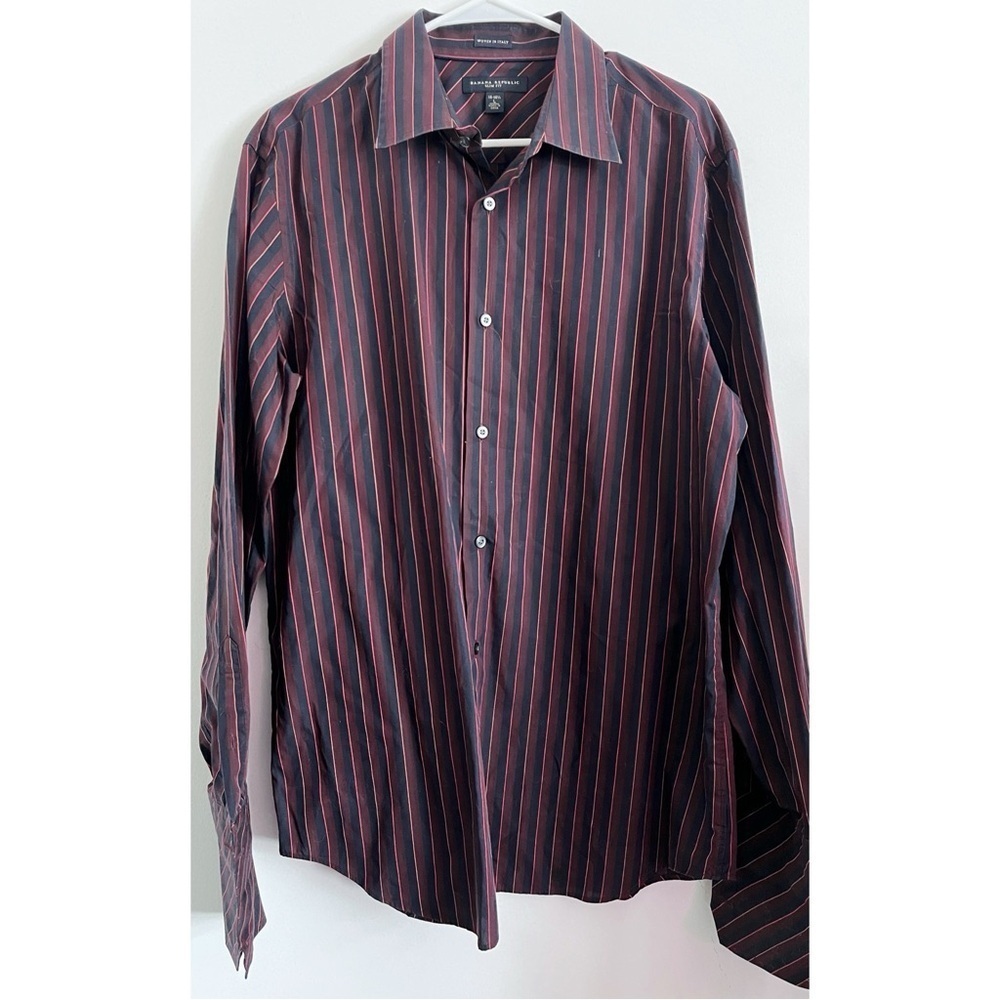 Banana Republic • Burgundy Navy Striped Button Down Shirt Slim Fit
